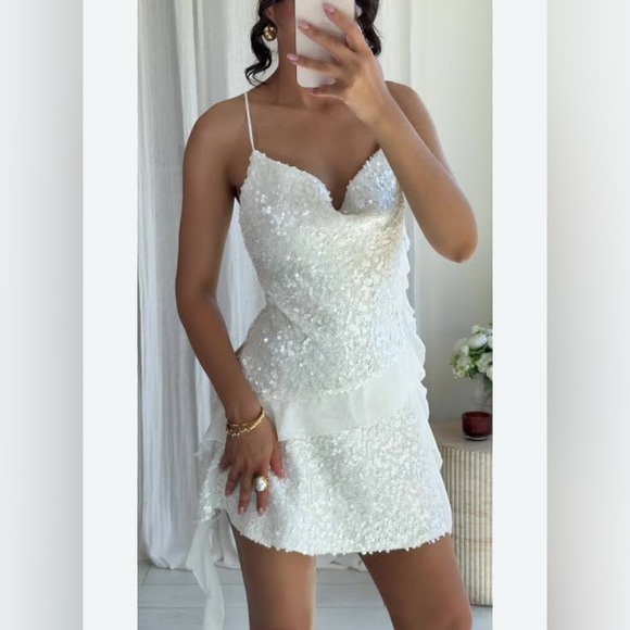 Zara Sequin Ruffle Solid Oyster White Mini Dress 8306/732 Sparkle Size XS - Picture 3 of 13